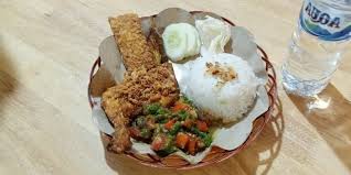 Ayam Pecak